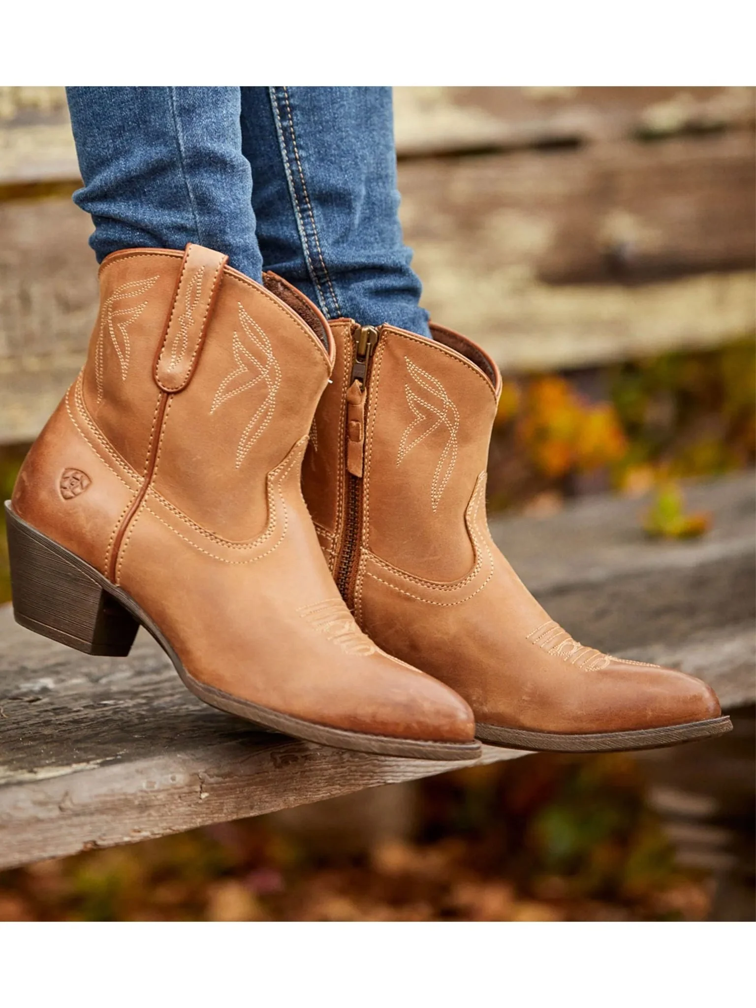 Ariat Darlin Ladies Western Boots – Premium Full-Grain Leather Cowboy Fashion Boots - Image 3