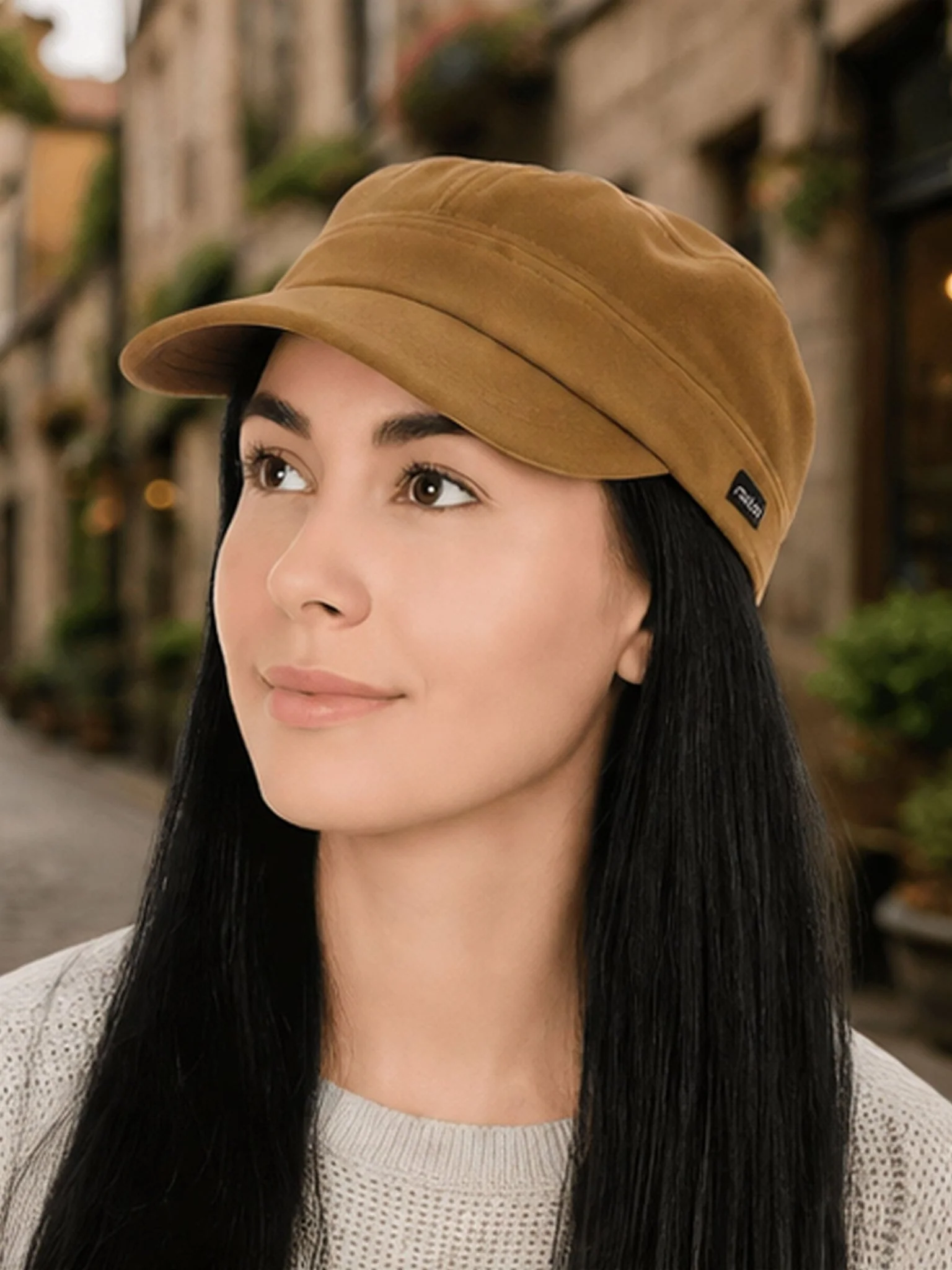 Craggi Ladies Velvet Newsboy Cap in Gold Velvet, Shelby Womens Hat